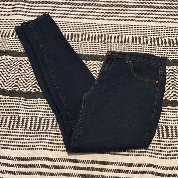 Forever 21 Skinny Jeans Size 27 - Picture 4 of 7